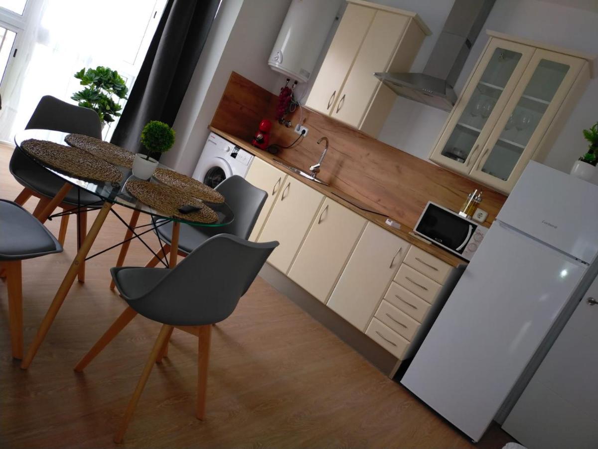 Apartamentos Larios Centro Sanlúcar de Barrameda Dış mekan fotoğraf